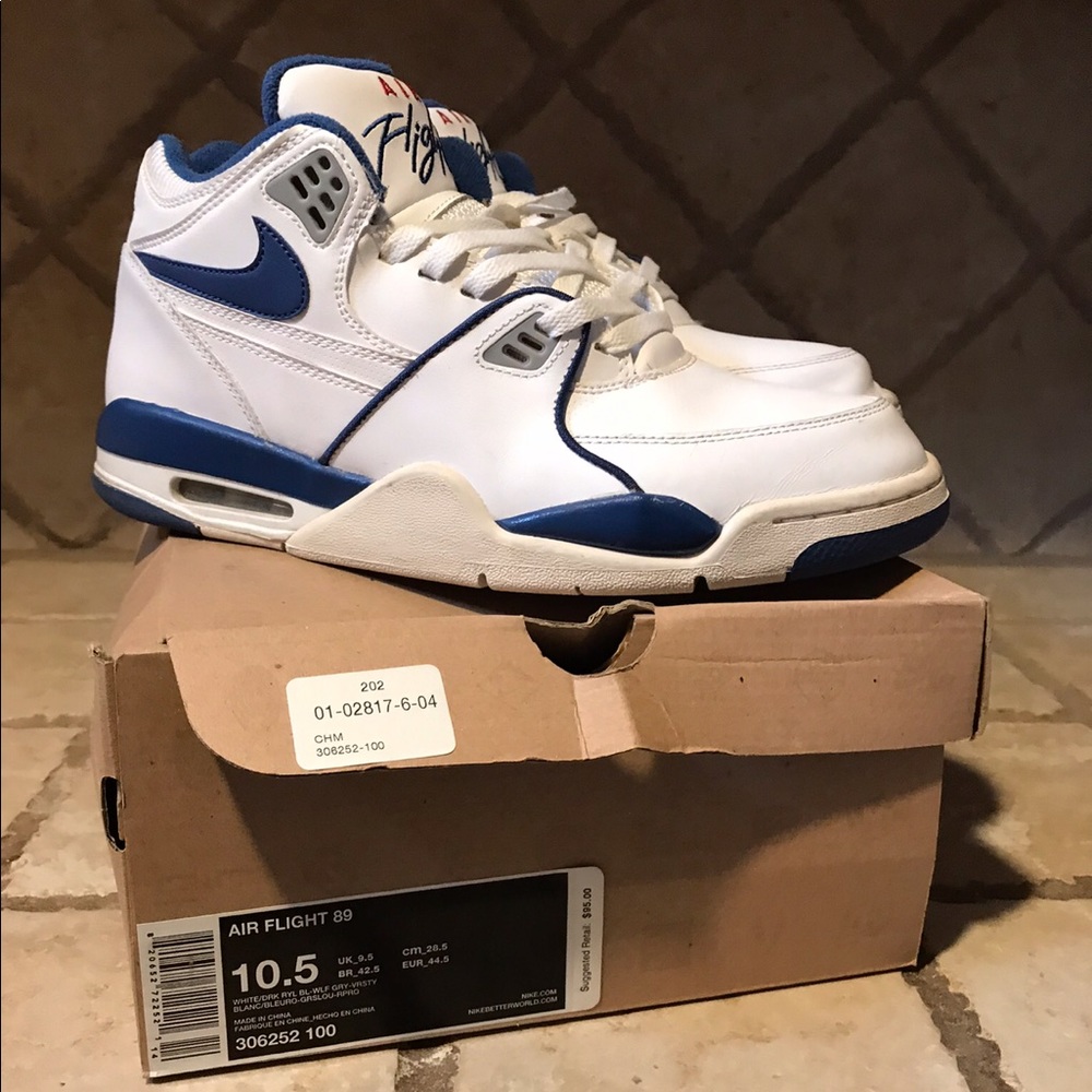 Nike Air Flight 89